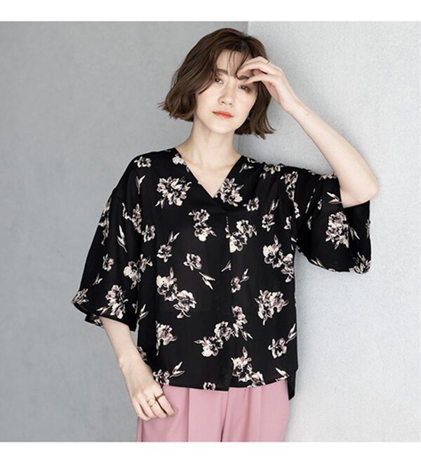 GeeRA（ジーラ）の「花柄フレアースリーブブラウス（ブラウス）」｜詳細画像