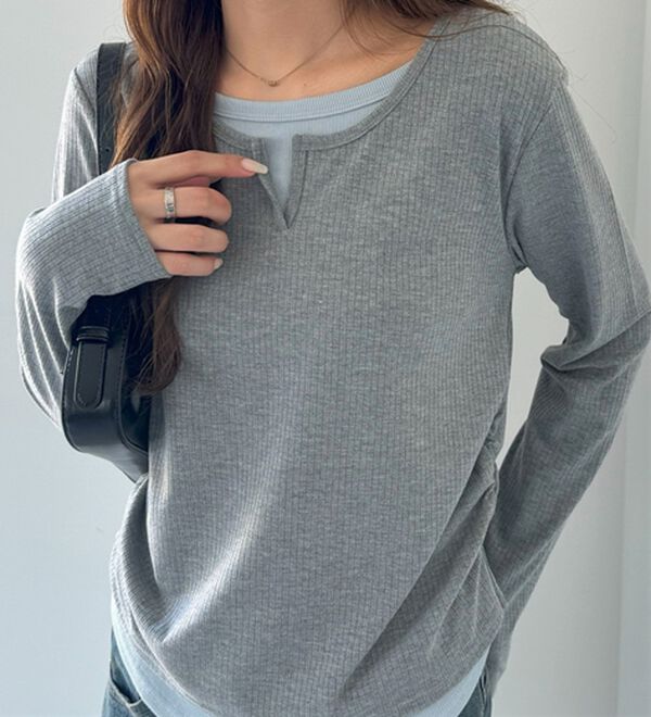 GeeRA（ジーラ）の「レイヤード風カットソー（カットソー）」｜詳細画像