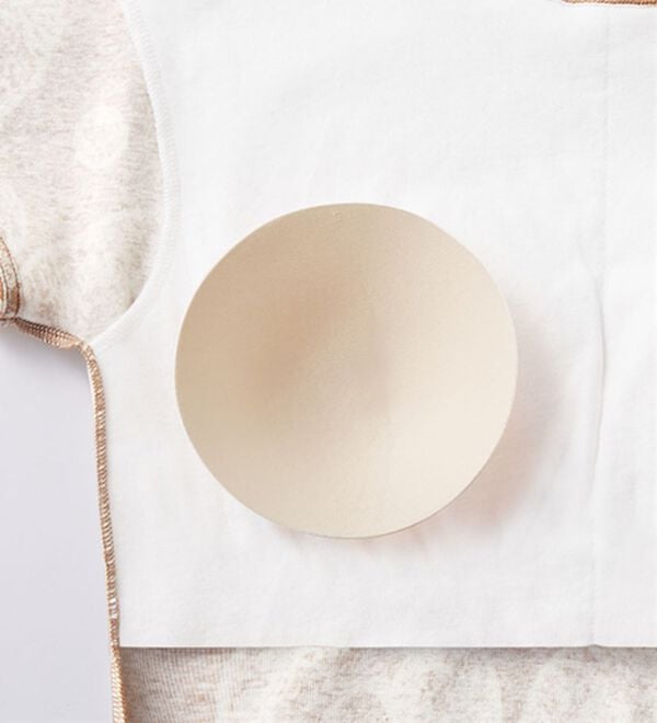 「【４色組】綿１００％ラクでお洒落なカップ付Ｔシャツ（ブラトップ・カップ付きインナー）」｜詳細画像