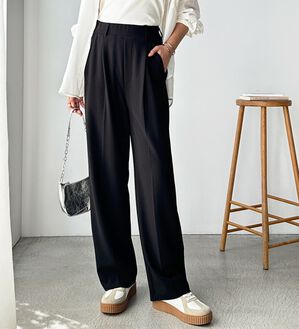 GeeRA（ジーラ）の「美脚魅せタックワイドスラックスパンツ（ワイドパンツ・ガウチョ）」｜詳細画像