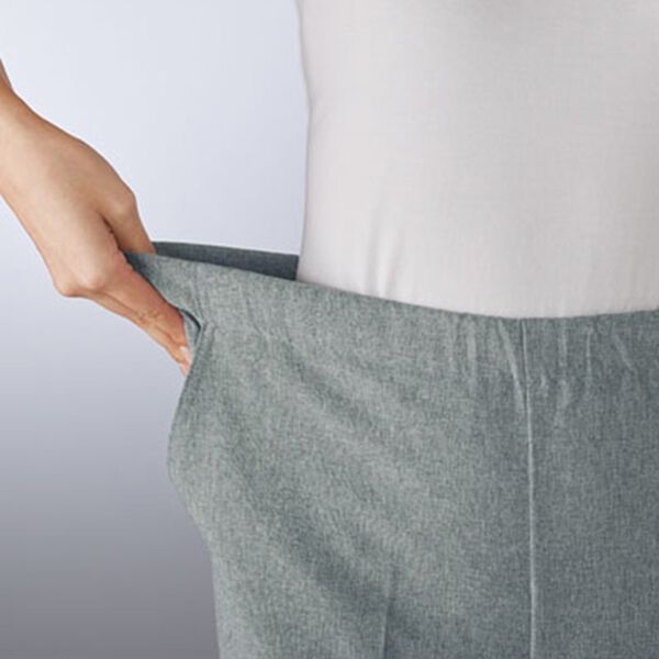 BELLUNA（ベルーナ）の「日本製裾ファスナーパンツ（フルレングスパンツ）」｜詳細画像