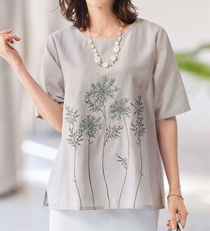 花柄パネル刺しゅうデザインブラウス - ベルーナ【公式】