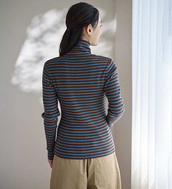 BELLUNA（ベルーナ）の「ハピネスコットン１００％&times;吸湿発熱リブタートルニット＜＆ｃｏｃｏｃｈｉ＞（ニット・セーター）」｜詳細画像