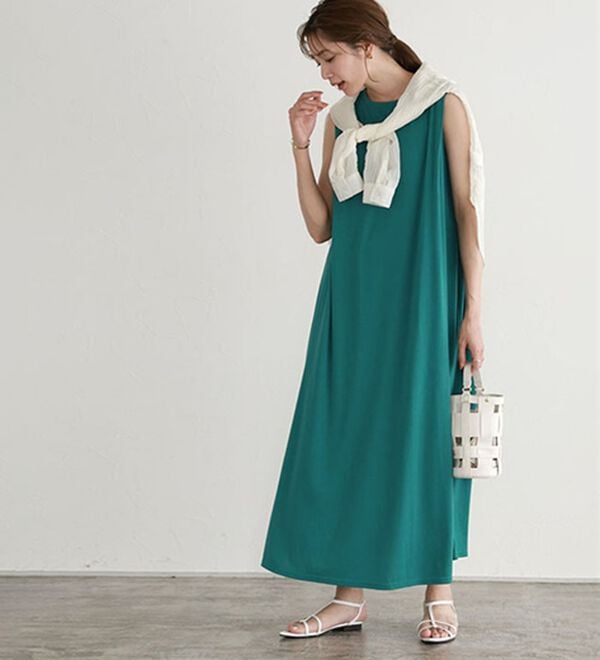 Pierrot（ピエロ）の「タックスリーブロングワンピース（ロングワンピース）」｜詳細画像