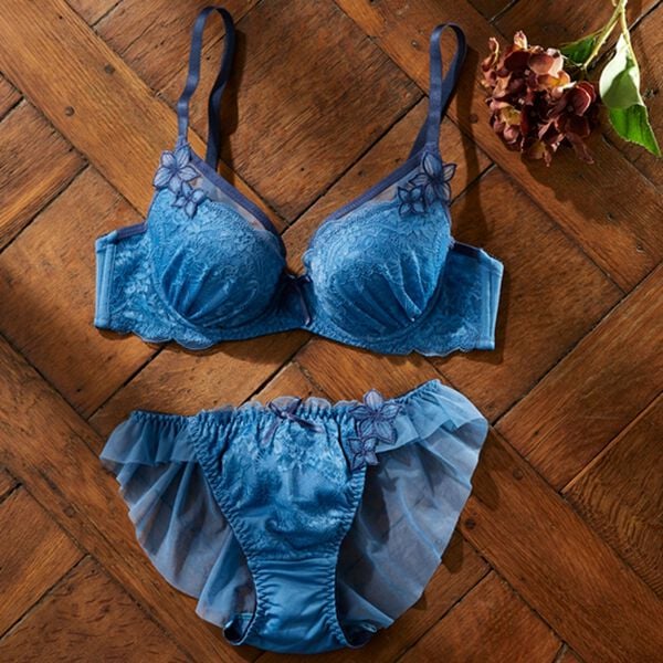 YU'NOW（ユナウ）の「プチプラブラ＆ショーツセット（ブラジャー＆ショーツセット）」｜ネイビー系レース