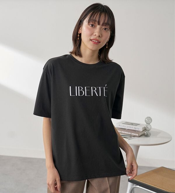 BELLUNA（ベルーナ）の「汗ジミ対策！よれない大人のプリントＴシャツ（Tシャツ）」｜詳細画像