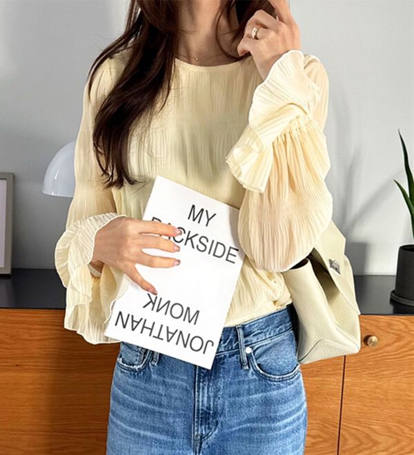 GeeRA（ジーラ）の「シアーシャーリングキャンディー袖ブラウス（ブラウス）」｜詳細画像