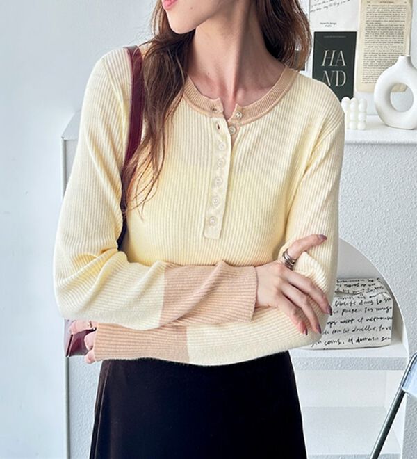 GeeRA（ジーラ）の「レイヤード風ヘンリーネックリブニットトップス（ニット・セーター）」｜詳細画像