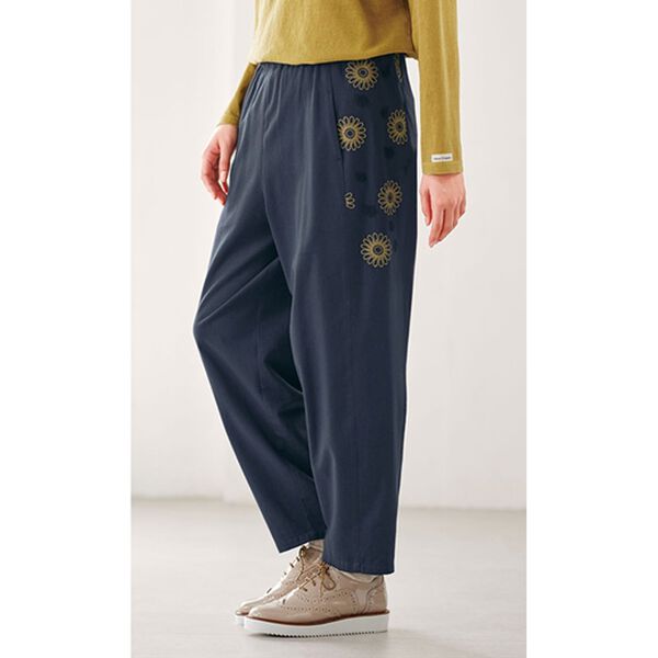 BELLUNA（ベルーナ）の「【２本組】まん丸お花刺しゅうコロンパンツ（フルレングスパンツ）」｜詳細画像