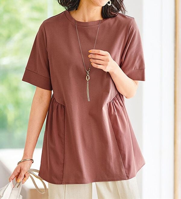 BELLUNA（ベルーナ）の「ギャザー切替デザイン細見えチュニック（チュニック）」｜詳細画像