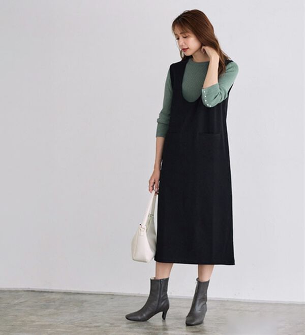 Pierrot（ピエロ）の「【選べるネック】もっちり袖パールニット（ニット・セーター）」｜詳細画像