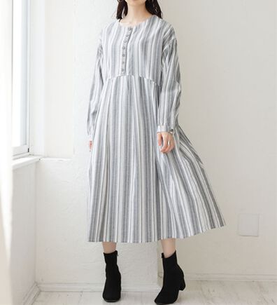 A HAPPY MARILYN（アハッピーマリリン）の「【Ｌ～６Ｌ】綿１００％さらりリラックス ゆったりシルエットのスッキリ柄 ストライプ マルチストライプコットンワンピ（ロングワンピース）」
