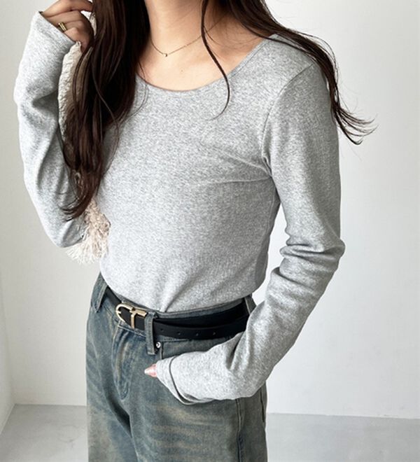 GeeRA（ジーラ）の「バックオープンリブトップス（カットソー）」｜詳細画像