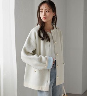 RANAN（ラナン）の「裏配色ゴールド調ボタンニットコーディガン（ニットカーディガン）」｜オフホワイト