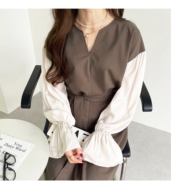 GeeRA（ジーラ）の「ブラウスレイヤード風ドッキングワンピース（カットソーワンピース）」｜詳細画像