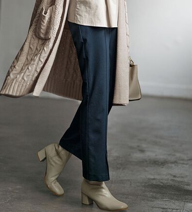 BELLUNA（ベルーナ）の「ウール入りスリットデザインフレアーパンツ（フルレングスパンツ）」