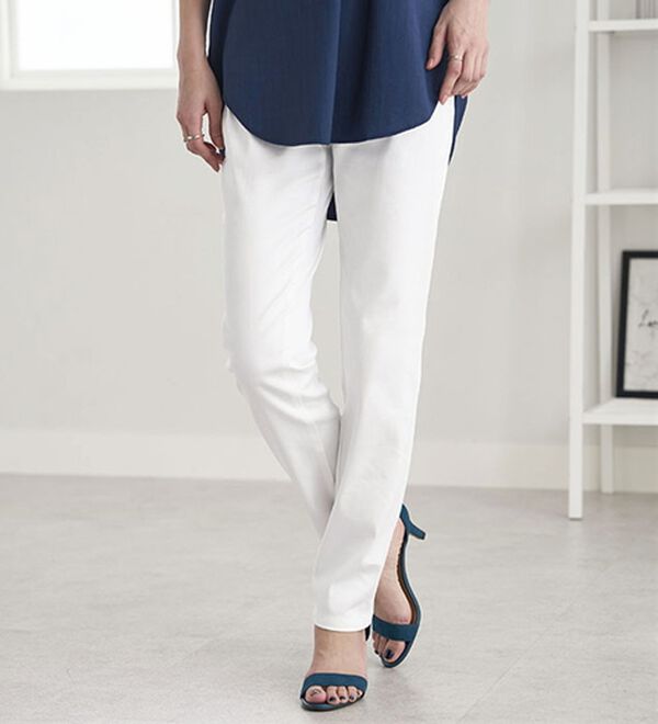 BELLUNA（ベルーナ）の「サラリ速乾！綿サテンストレッチカラーパンツ（フルレングスパンツ）」｜詳細画像