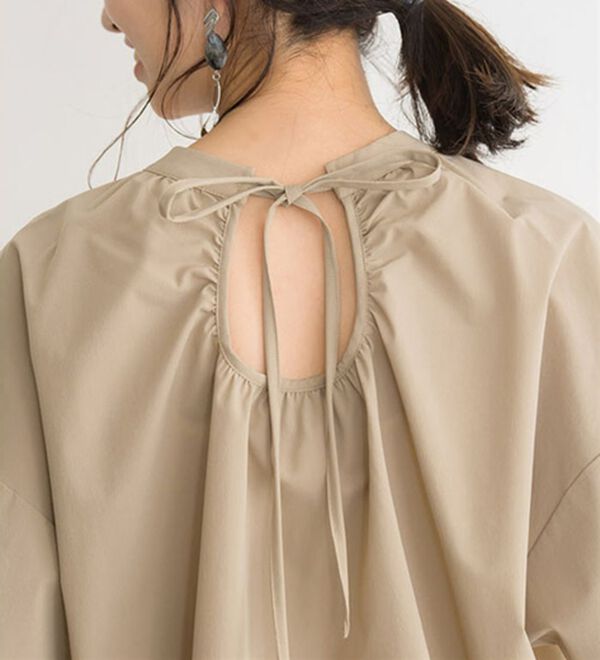 バックリボンギャザーブラウス - ベルーナ【公式】
