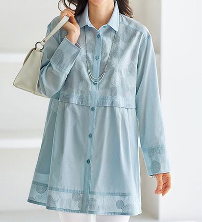 BELLUNA（ベルーナ）の「サークル刺しゅう切替シャツブラウス（チュニック）」