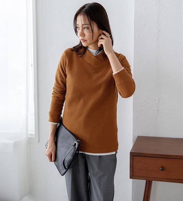 BELLUNA（ベルーナ）の「【静電気防止】ニットが苦手な方にも優しいプルオーバー（カットソー）」｜詳細画像