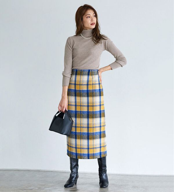 Pierrot（ピエロ）の「肌触りなめらかリブタートルネックニット（ニット・セーター）」｜詳細画像