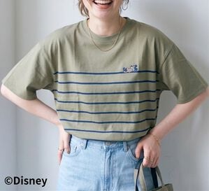 BELLUNA（ベルーナ）の「＜Ｄｉｓｎｅｙ＞【ミッキー】ボーダープリントボックスシルエットTシャツ（カットソー）」｜カーキ