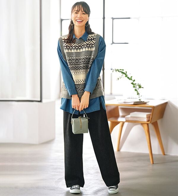 BELLUNA（ベルーナ）の「なめらか裏ベロアコーデュロイワイドパンツ（ワイドパンツ・ガウチョ）」｜詳細画像