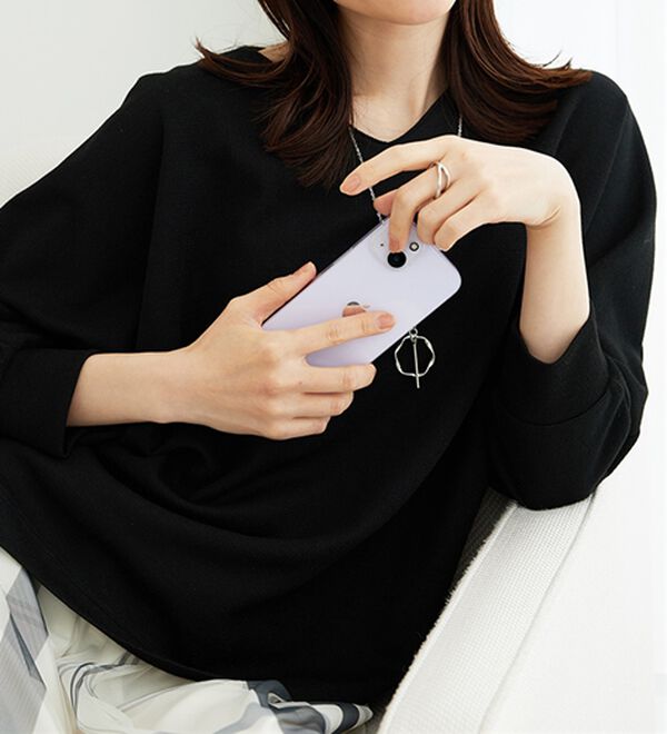 BELLUNA（ベルーナ）の「【2点セット】ネックレス付ラメ調ドルマンプルオーバー（カットソー）」｜詳細画像