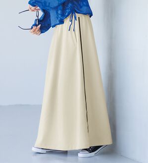 RANAN（ラナン）の「サイドラインデザインスカート（ロングスカート）」｜アイボリー