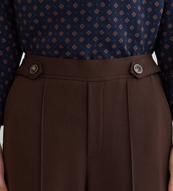 BELLUNA（ベルーナ）の「サマ見え（Ｗ）ストレッチ素材タブ使いワイドパンツ（ワイドパンツ・ガウチョ）」｜詳細画像