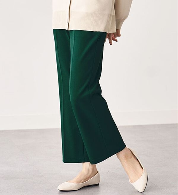 BELLUNA（ベルーナ）の「ジョーゼット素材フレアーパンツ（フルレングスパンツ）」｜詳細画像
