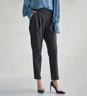 RANAN（ラナン）の「キレイ見え！防風テーパードパンツ（テーパードパンツ）」｜ブラック