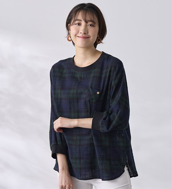 BELLUNA（ベルーナ）の「スラブ素材リブ使いブラウス（ブラウス）」｜詳細画像