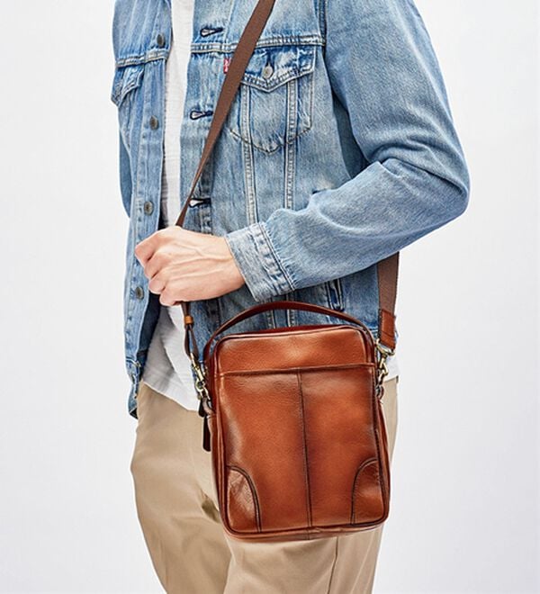 「日本製アンティーク調牛革ショルダーバッグ（メンズショルダーバッグ）」｜詳細画像