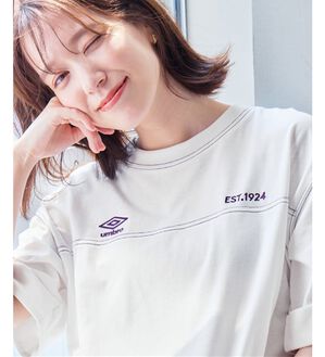 Viola e Viola（ヴィオラ エ ヴィオラ）の「【アンブロ】ビッグシルエットＴシャツ（Tシャツ）」｜オフホワイト