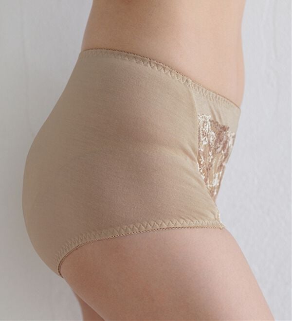 LAVIENNE（ラヴィエンヌ）の「綿９５％のすっぽり華やかショーツ　単品（ショーツ）」｜詳細画像