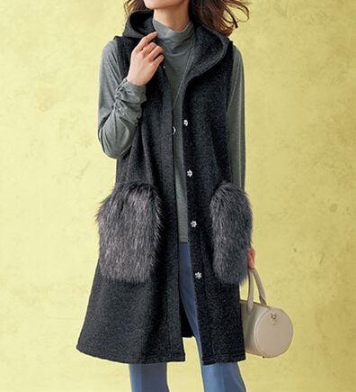 BELLUNA（ベルーナ）の「ミックス調ファー使いフードベスト（ベスト）」