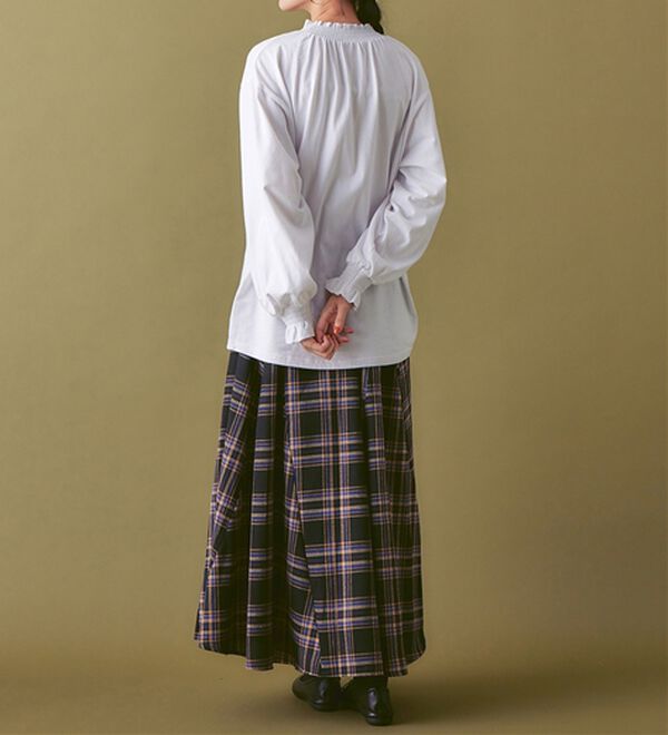 Viola e Viola（ヴィオラ エ ヴィオラ）の「綿１００％スモッキング衿＆袖プチハイトップス（カットソー）」｜詳細画像