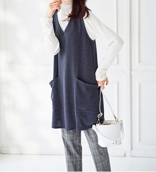 BELLUNA（ベルーナ）の「杢調素材ポケットデザインジャンパードレス（ジャンパースカート）」｜詳細画像