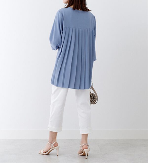 BELLUNA（ベルーナ）の「【新色追加】機能付！バックプリーツチュニック（チュニック）」｜詳細画像