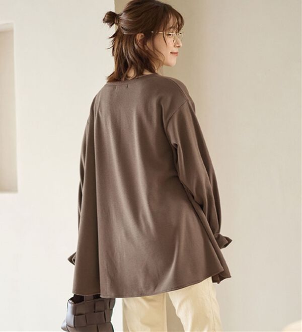 Viola e Viola（ヴィオラ エ ヴィオラ）の「裏ファー袖タックチュニック（チュニック）」｜詳細画像