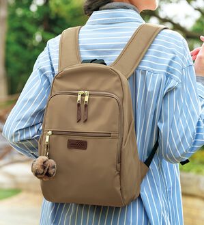 BELLUNA（ベルーナ）の「＜Ｓｏｉｔｔｏ　Ｍｅ＞ガバッと開くリュック（リュック）」｜詳細画像