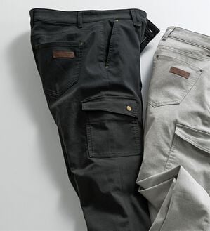 「＜コムルヴァン・オム＞キレイ目に着こなす大人のカーゴパンツ（メンズフルレングスパンツ）」｜チャコール