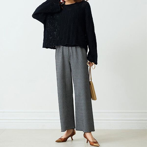 RANAN（ラナン）の「透かし柄短丈ニット（ニット・セーター）」｜詳細画像