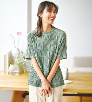 BELLUNA（ベルーナ）の「ストレッチレース調ハイネックプルオーバー（カットソー）」｜セージ