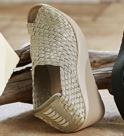 ルフラン（ルフラン）の「ゴムゴム　Ｖカットメッシュ厚底シューズ（メンズスニーカー）」