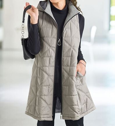 BELLUNA（ベルーナ）の「幾何柄キルティング中わたベスト（中わたコート・ベスト）」