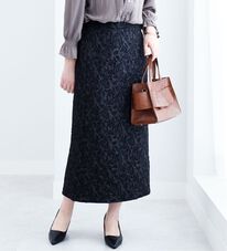BELLUNA（ベルーナ）の「ジャカード素材スリットデザインスカート（ロングスカート）」