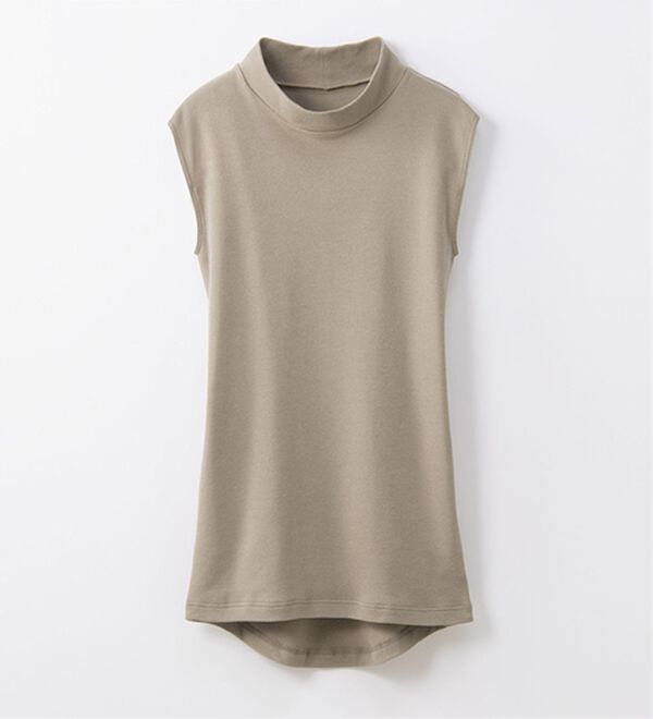 LAVIENNE（ラヴィエンヌ）の「綿１００％吸湿発熱あったかインナー　ハイネックノースリーブインナー（肌着・インナーウェア）」｜モカ