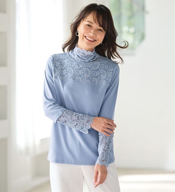 BELLUNA（ベルーナ）の「レース使い吸湿発熱プルオーバー（カットソー）」｜サックス